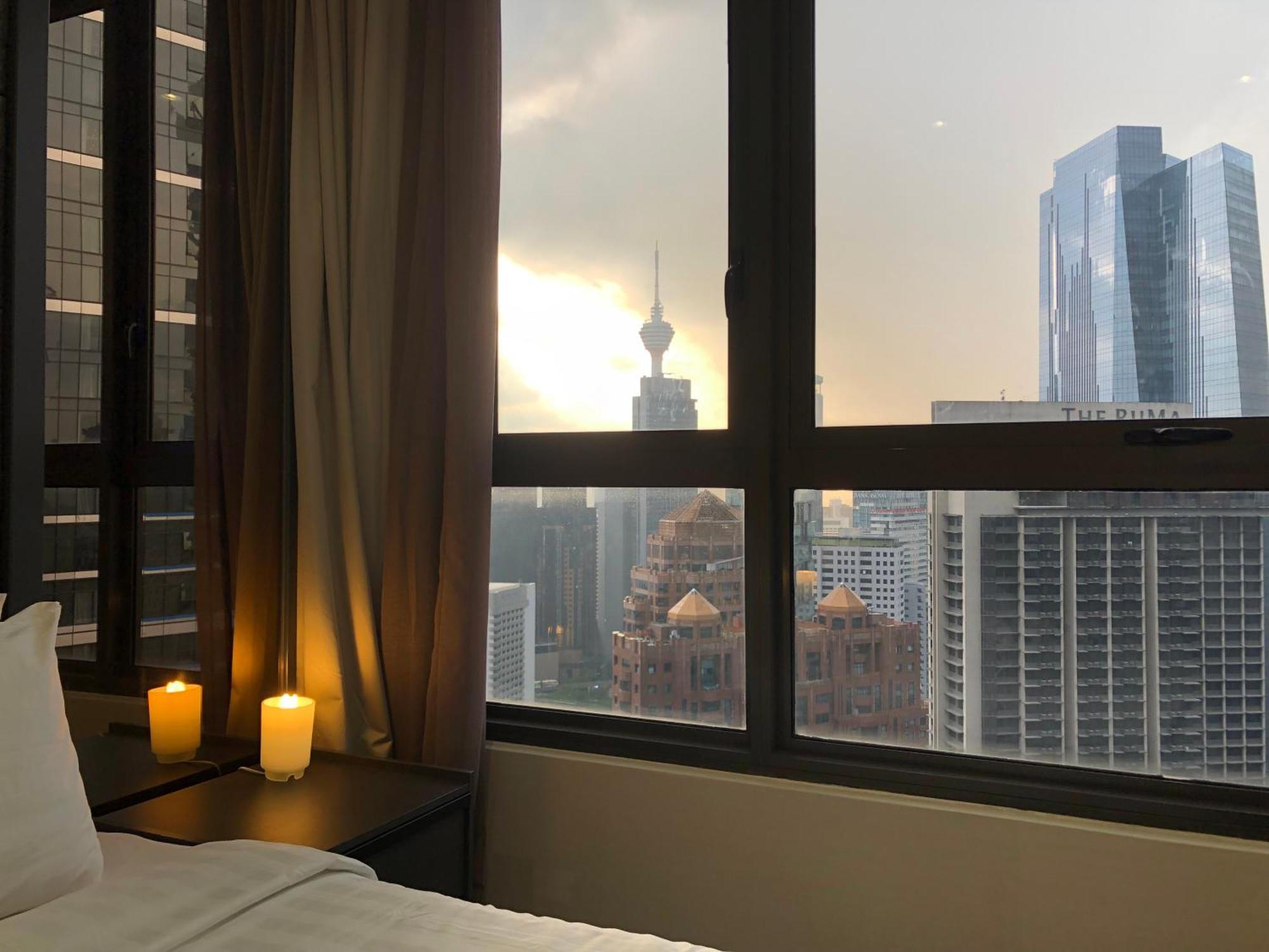 8 Kia Peng Suites Klcc By Luna Куала-Лумпур Екстер'єр фото