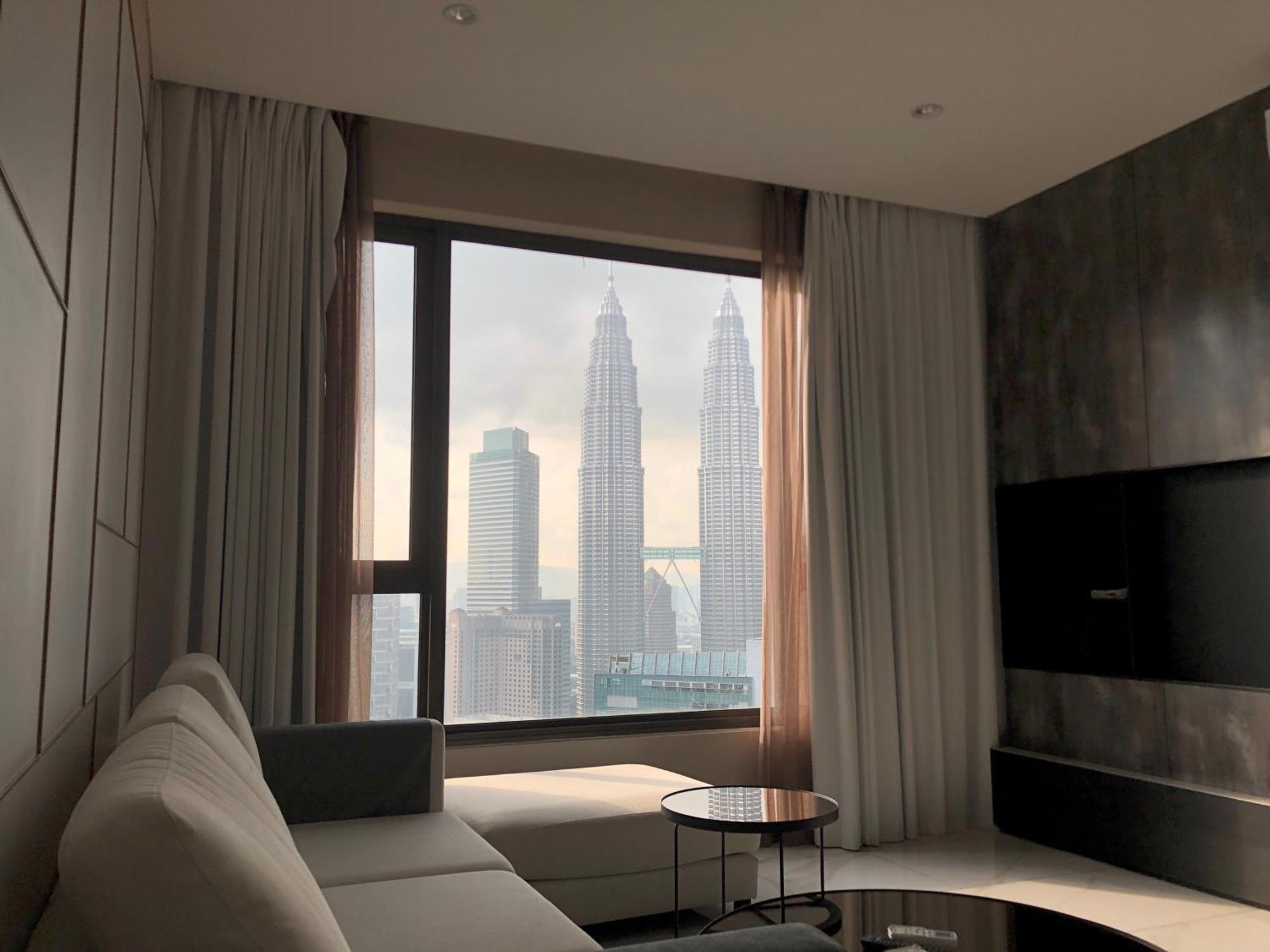 8 Kia Peng Suites Klcc By Luna Куала-Лумпур Екстер'єр фото