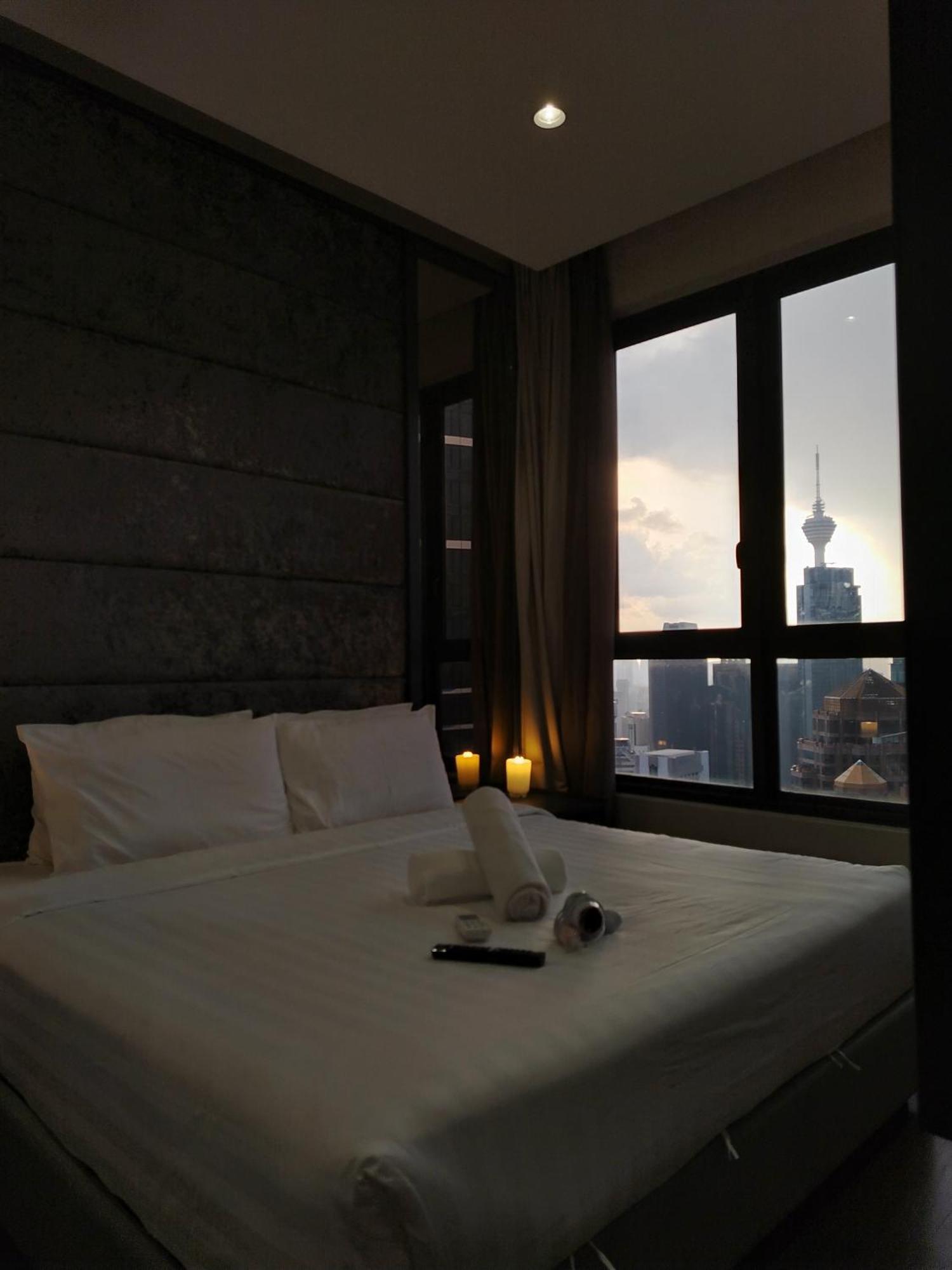 8 Kia Peng Suites Klcc By Luna Куала-Лумпур Екстер'єр фото